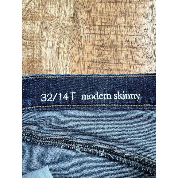 Loft Women's Mid Rise Modern Skinny Jeans Dark Wash Classic Size 32/14 - Picture 2 of 9